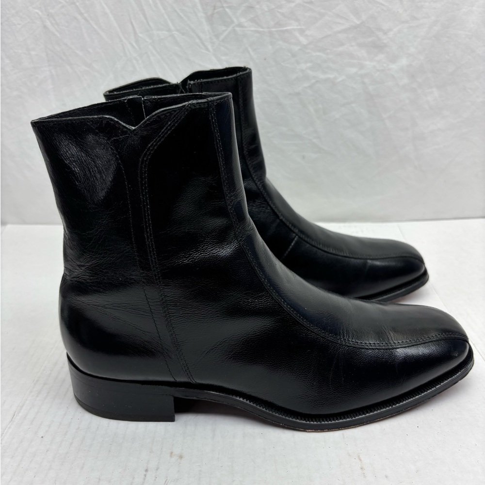 Florsheim Men's Black Leather Ankle Boots, size 9.5 D, box 30